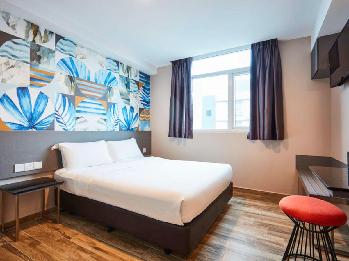 Ibis Budget Singapore Sapphire Exterior photo