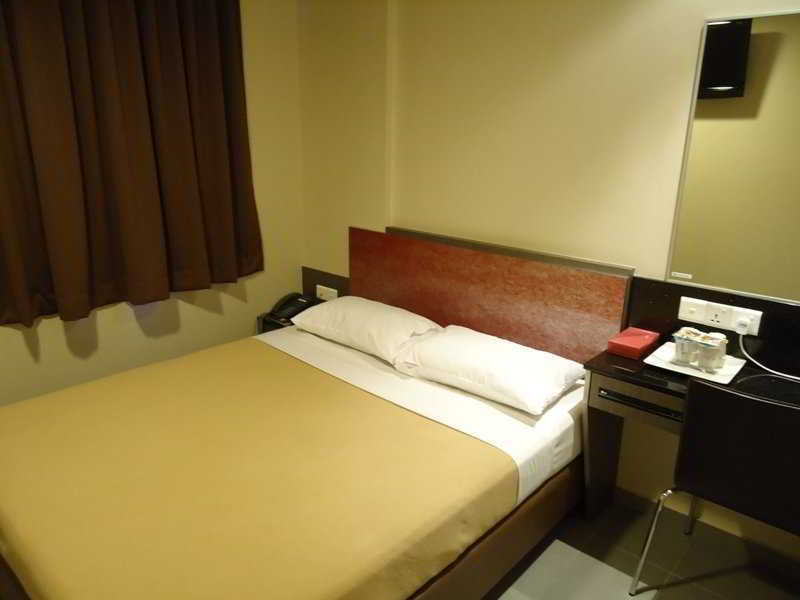 Ibis Budget Singapore Sapphire Exterior photo