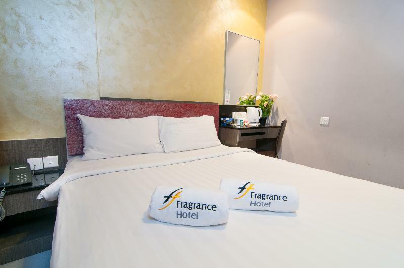 Ibis Budget Singapore Sapphire Exterior photo