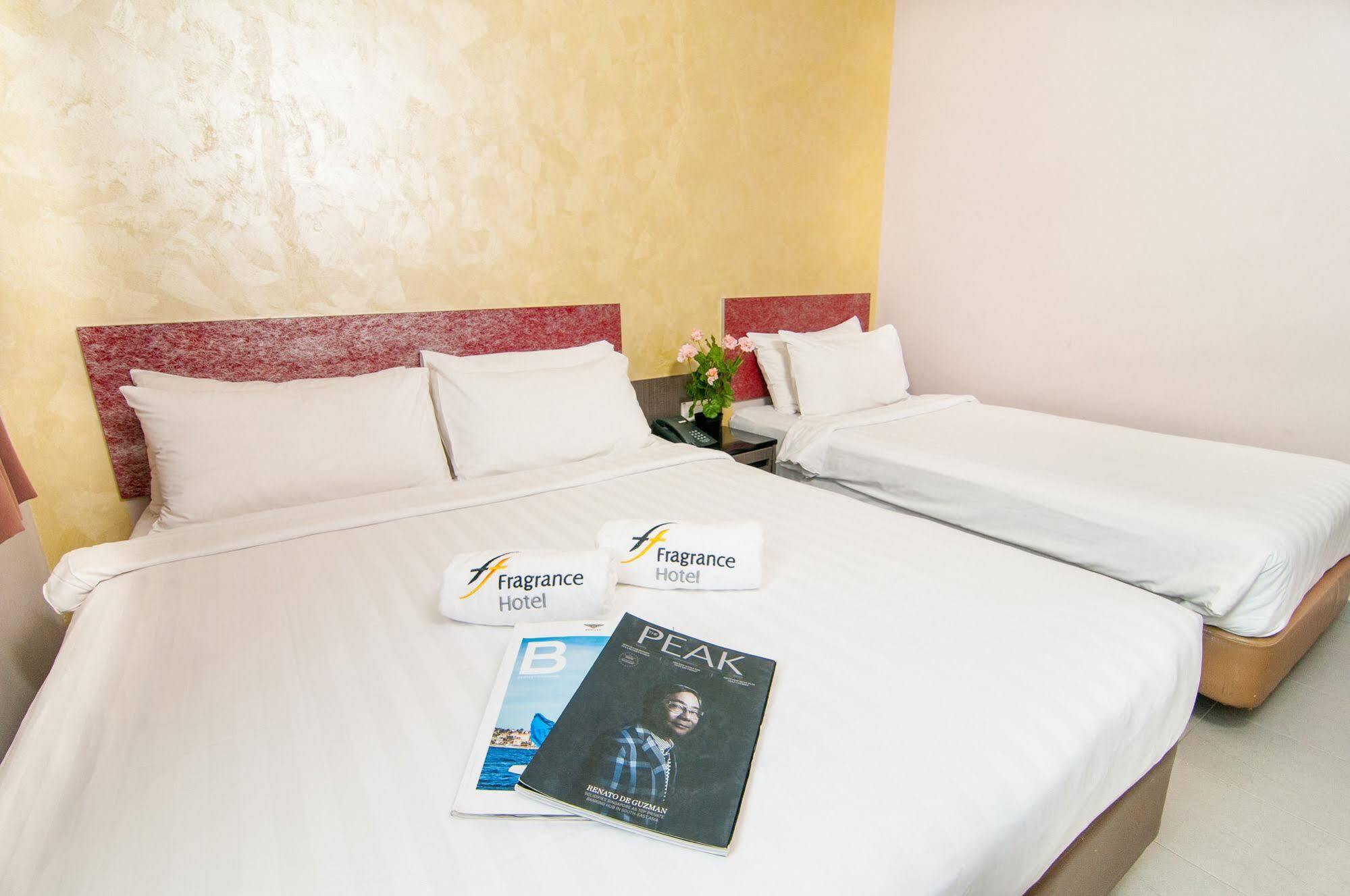 Ibis Budget Singapore Sapphire Exterior photo