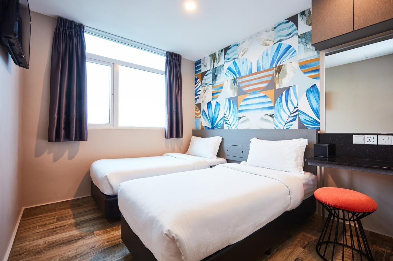 Ibis Budget Singapore Sapphire Exterior photo